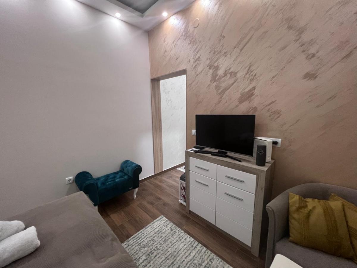 Apartment Nora Belgrado Exterior foto